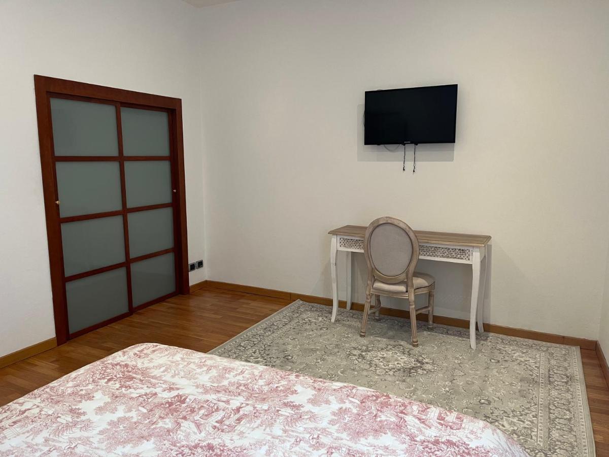 Frida Apartment เวียเรจโจ ภายนอก รูปภาพ