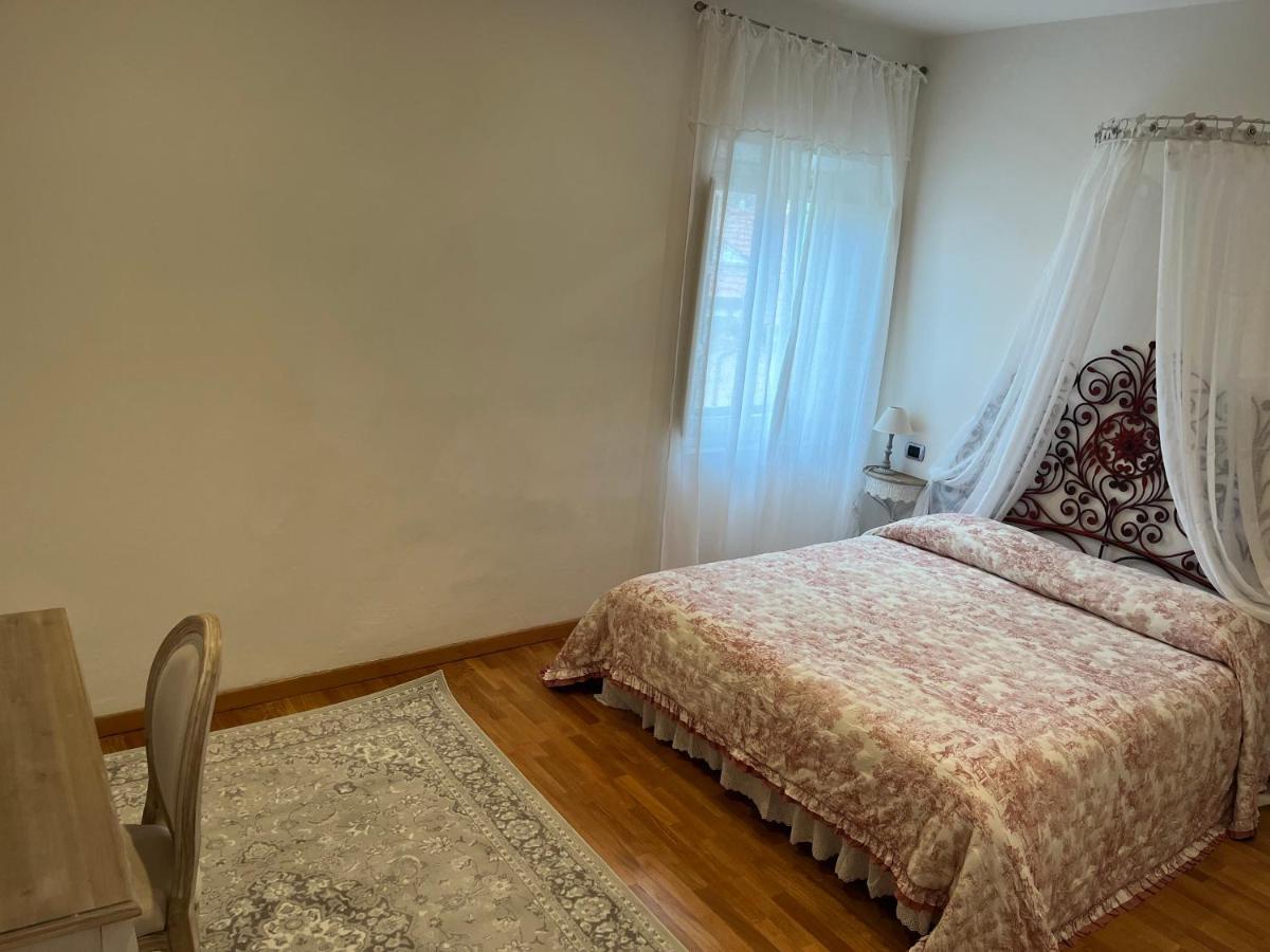 Frida Apartment เวียเรจโจ ภายนอก รูปภาพ